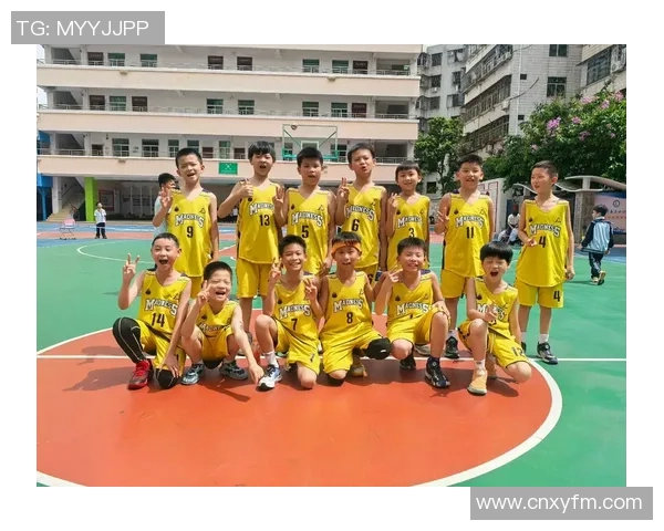 重庆篮球队在亚运会上的耐力表现值得称赞展现出顽强拼搏精神与团队合作能力