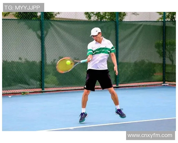 重庆网球队在大师赛中的战术运用与表现分析 重庆网球队在大师赛中的战术运用与表现分析