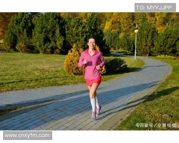 重庆足球队的耐力之谜揭秘:从训练到比赛的全景分析 重庆足球队的耐力之谜揭秘:从训练到比赛的全景分析