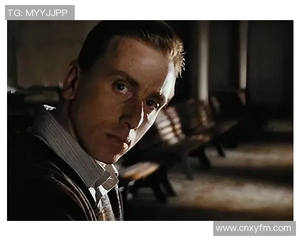 足球明星的璀璨人生与精彩瞬间尽在镜头之中展现无遗